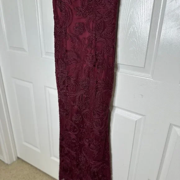 JS Collections Women's Boat Neck Short Sleeve Laced Burgundy  Mermaid Gown - Picture 14 of 16